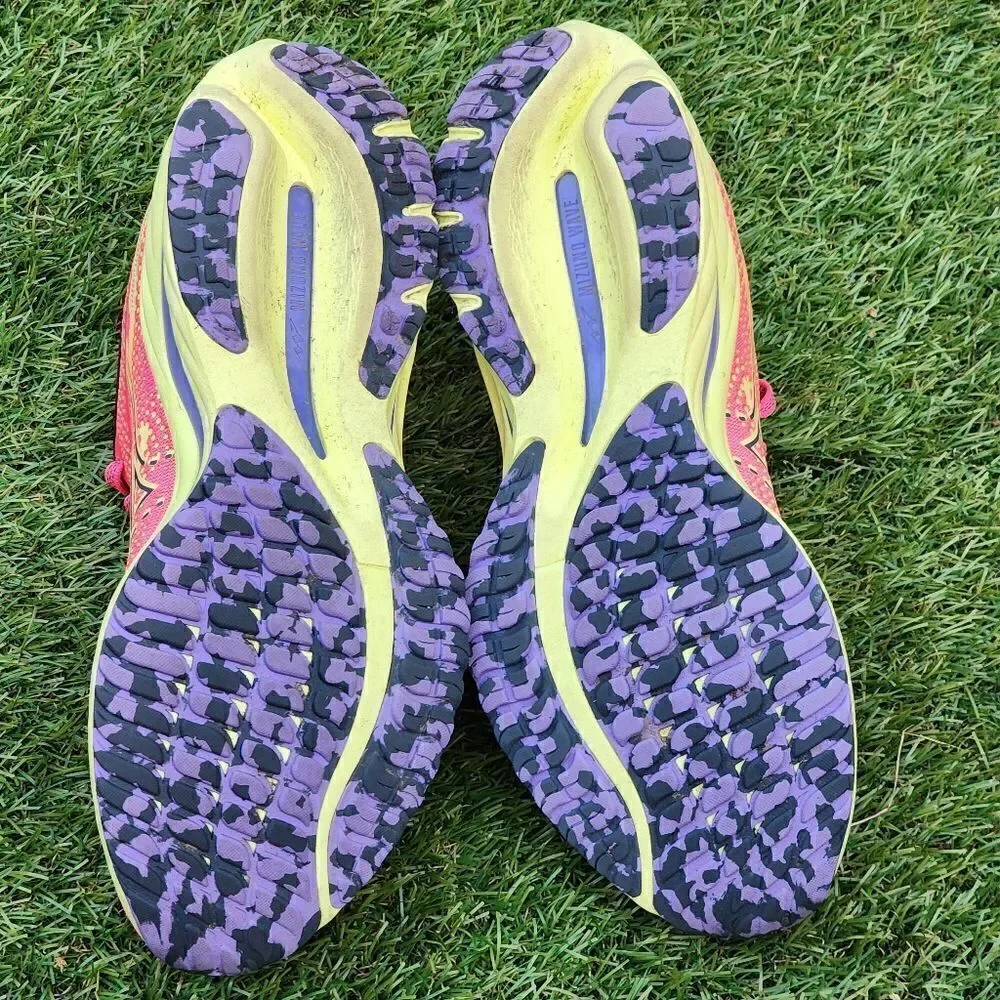 MIZUNO WAVE RIDE 7 - Womens Athletic Shoes - SIZE 7.5 ***permanent Marker Mark**